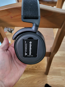 Steelseries Arctis Pro Wireless kõrvaklapid (4 foto / 7)
