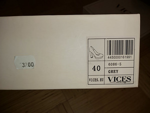 Uued kingad / New Shoes (2 foto / 6)