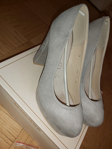Uued kingad / New Shoes (6 foto / 6)
