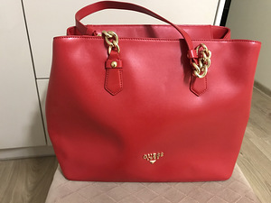 Сумка кожанная Guess (1 фото из 1)