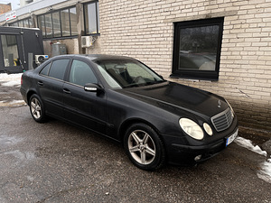 MERCEDES-BENZ E 320 CDI (4 foto / 13)