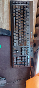 Corsair K55 RGB (1 foto / 2)