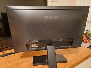BenQ GW2470ML (2 фото из 3)