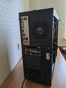 PC I5-8600K/GTX1070TI/32GB (3 foto / 3)