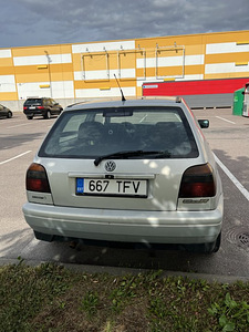 Volkswagen Golf 3 1.8 66KW (5 foto / 15)