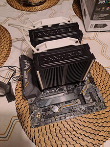 Asus Tuf Gaming B460M-Plus WiFi+ Intel i5 10600 (1 foto / 6)