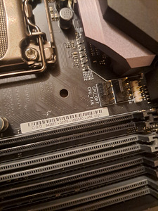ASUS ROG MAXUMUS IX CODE (4 foto / 8)