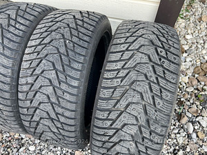 225/45/17 Hankook Winter I-Pike RS2 - DOT 1623 (7 foto / 7)