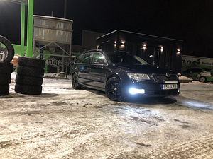 Skoda superb 1.6 77kw (8 foto / 15)