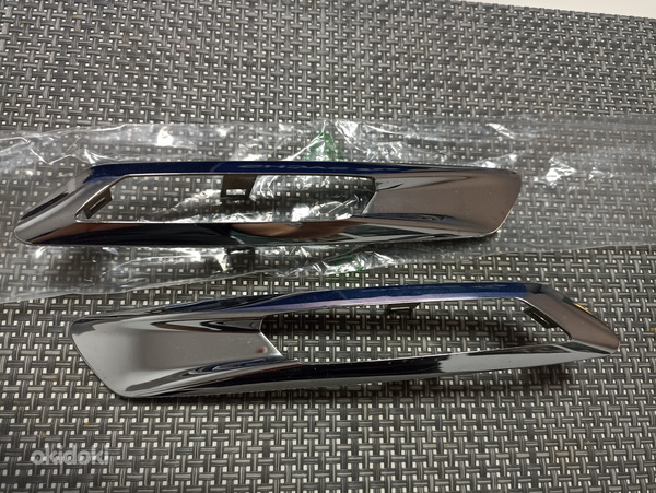 BMW F10/F11 Suunatuli külgmine (Raam) 2tk.
