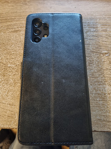 Samsung A13 32Gb (2 foto / 3)
