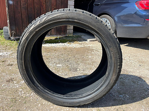 Üksik 275/35 R19 (2 foto / 3)