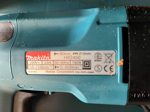Makita HR 2450 780W puurvasar (3 foto / 4)