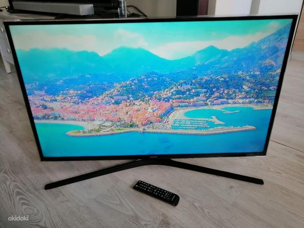 40-дюймовый телевизор Samsung FullHD 3D SmartTV (фото #2)