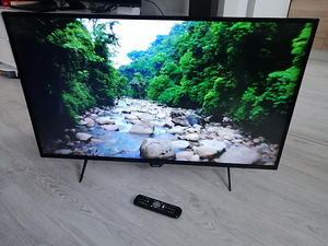 43" Philips 4K UHD teler SmartTV Wifi (2 foto / 8)