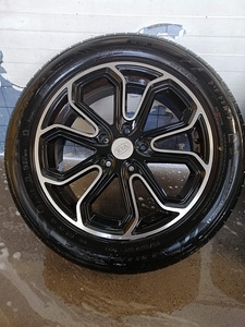 17" Kia veljed rehvidega (4 foto / 10)