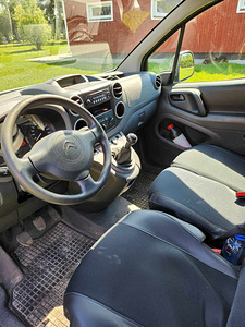 Citroen Berlingo (7 foto / 9)