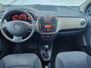 Dacia Lodgy (5 foto / 7)