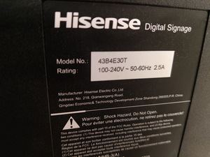 43" Hisense 4K UHD экран (3 фото из 3)