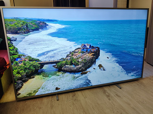 75" Philips 4K UHD teler SmartTV Ambilight (2 foto / 6)