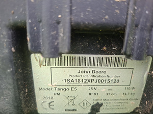 John Deere robotniiduk (4 фото из 5)