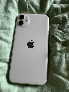 iPhone 11 128gb white (2 foto / 2)