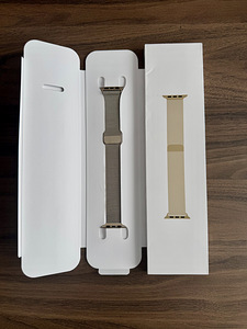 Rihm Apple Watch 44mm Gold Milanese (1 foto / 2)