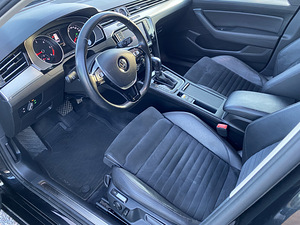 VW Passat 2.0 140kw Highline (9 foto / 13)