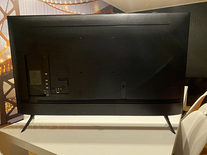 Samsung 50" телевизор с разбитым экраном (3 фото из 3)