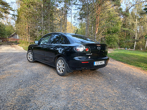 Mazda 3 2007 1.6 bensiin, automaat (2 foto / 5)