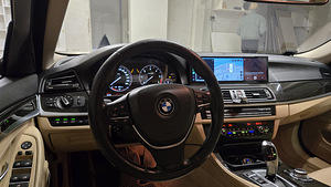 BMW 525 Individual 2.0 160 kW (4 foto / 15)