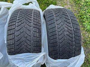 Lamellrehvid Goodyear Ultragrip Ice SUV 275/40/R20 (3 foto / 7)