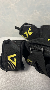 Laste küünarnukikaitsed Warrior Alpha LX40. (4 foto / 7)