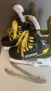 Laste uisud BAUER SUPREME M4 (6 foto / 7)