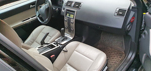 Volvo V50 facelift (7 фото из 11)