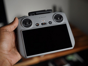 DJI Mini 4 Pro Fly More Combo DJIRC2pult+LISAD,kindlustus (3 foto / 4)
