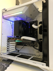 Fractal Gaming PC/i3-12100f/RTX 3060ti/16GB RAM/1TB NVMe SSD (2 foto / 4)