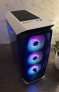 Gaming PC / I5-12400F / RTX 2060 OC / 32GB RAM (1 foto / 1)