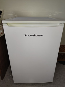 Холодильник SchaubLorenz R8454