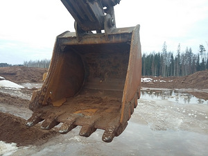 Гусеничный экскаватор hyundai R210LC-7