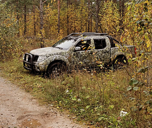 Nissan navara 2007 d40 (1 foto / 6)
