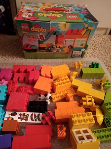 Различные наборы Lego Duplo (4 фото из 5)