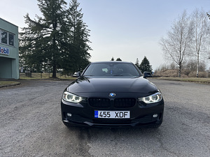 BMW 318d 2.0 105kw (2 foto / 12)