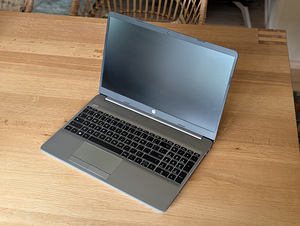 HP 255 G8 | Ryzen 5 5500U | 16GB RAM | 256GB NVMe SSD (4 foto / 5)