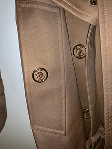 Burberry kraav (9 foto / 10)