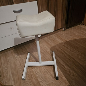 Jalatugi pediküüriks (2 foto / 2)