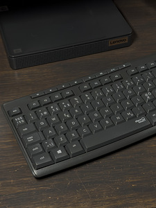 Клавиатура и мышь Logitech MK 270 (3 foto / 10)
