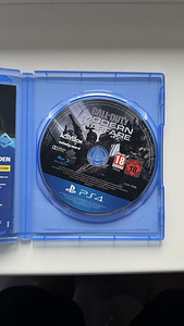 Modern Warfare ps4 (1 фото из 3)