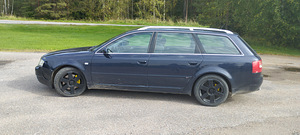 Audi A6 C5 S-Line Quattro 2004 (3 foto / 11)