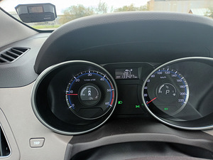 Hyundai ix35 2.0 135kw 2010 (13 foto / 13)
